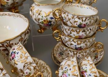 Discover How These Charming Classic Tableware Sets Price affordable