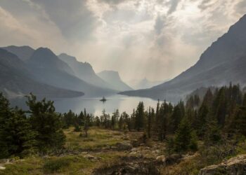 2025 Travel & Wellness Trends: Bucket‑Lists, Coolcations and Retreats