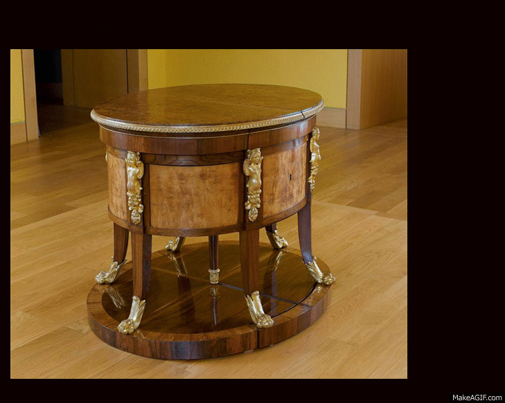 Animated transformation of Giovanni Socci’s desk